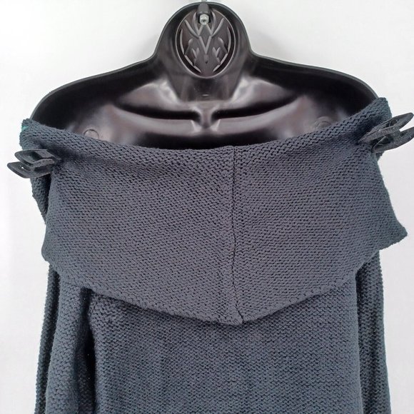 CLOUD CHASER Juniors Sz S Off-the-Shoulder Embroidered Floral Sweater Jet Black - Picture 9 of 16